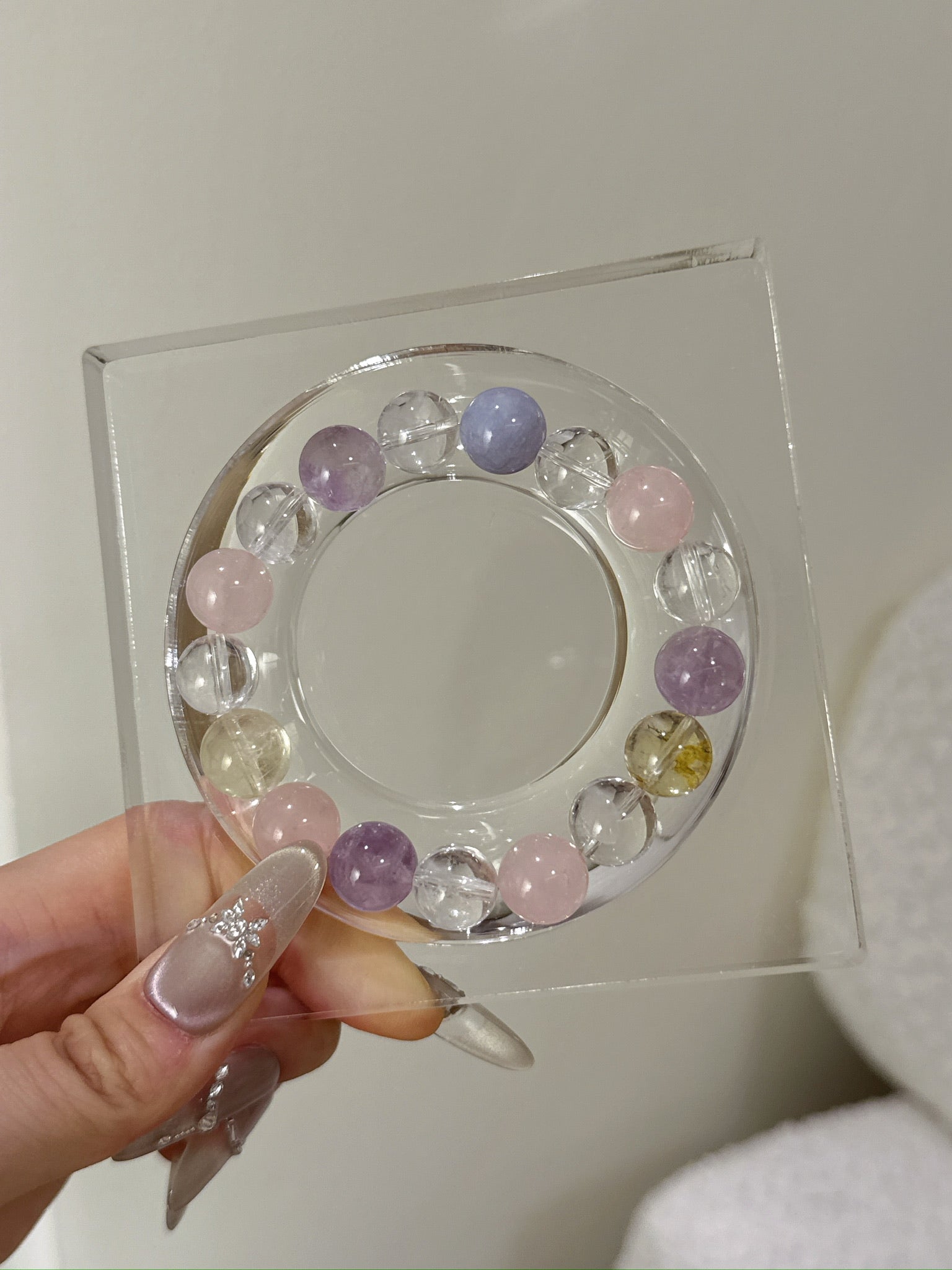 ▫️▪️ White crystal pink crystal citrine amethyst aquamarine bracelet